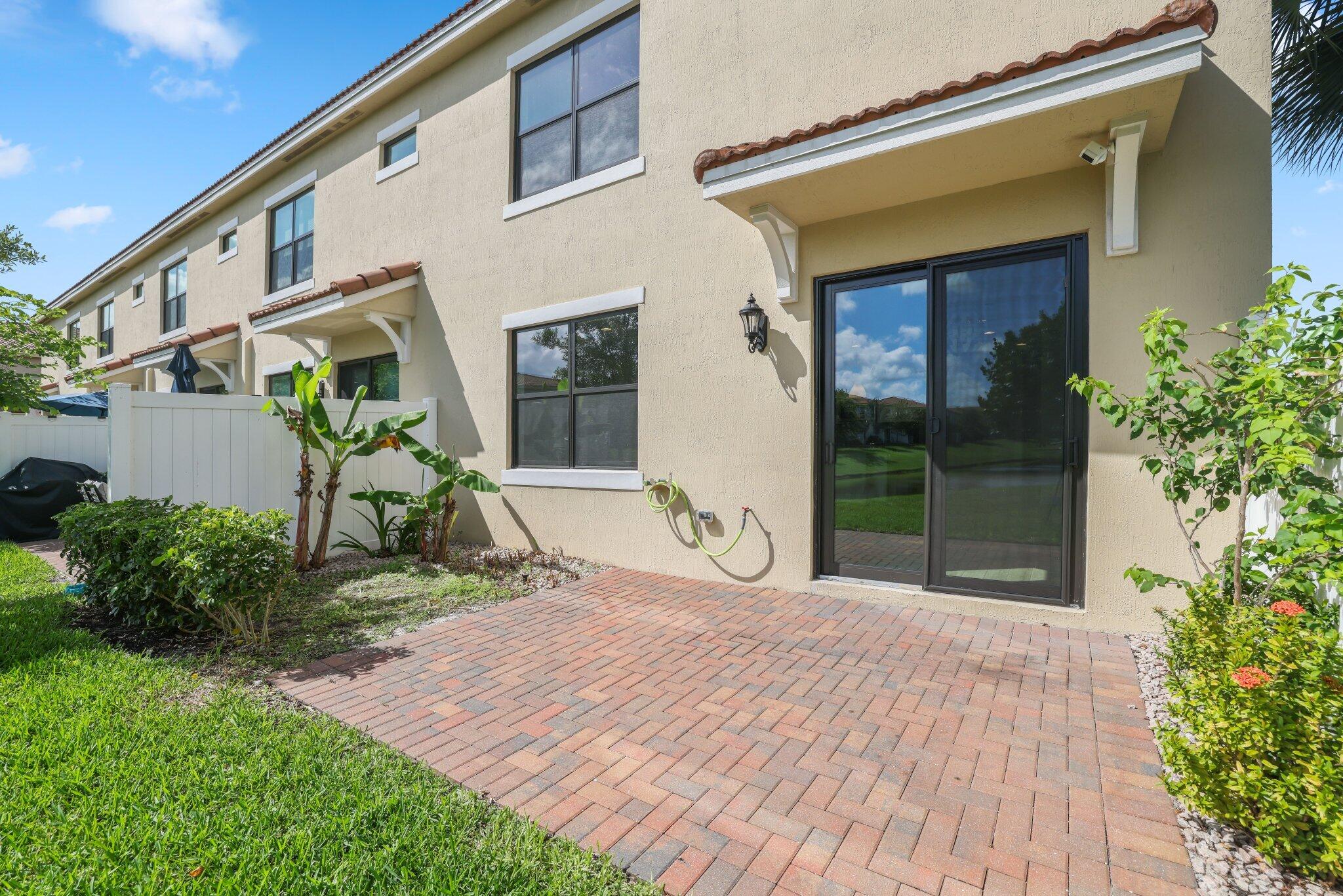 9467 Kinley Place Boca Raton, FL 33428 - Photo 25 of 60 9467 Kinley Place - 27.jpg-SMALL