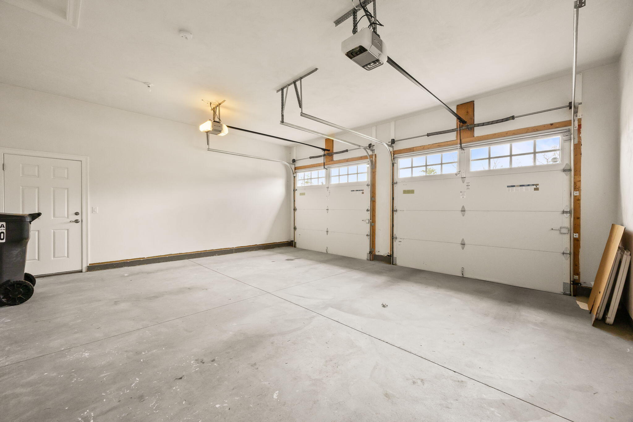 7 Nicklaus Way Mashpee, MA 02649 - Photo 33 of 45 a view of a garage