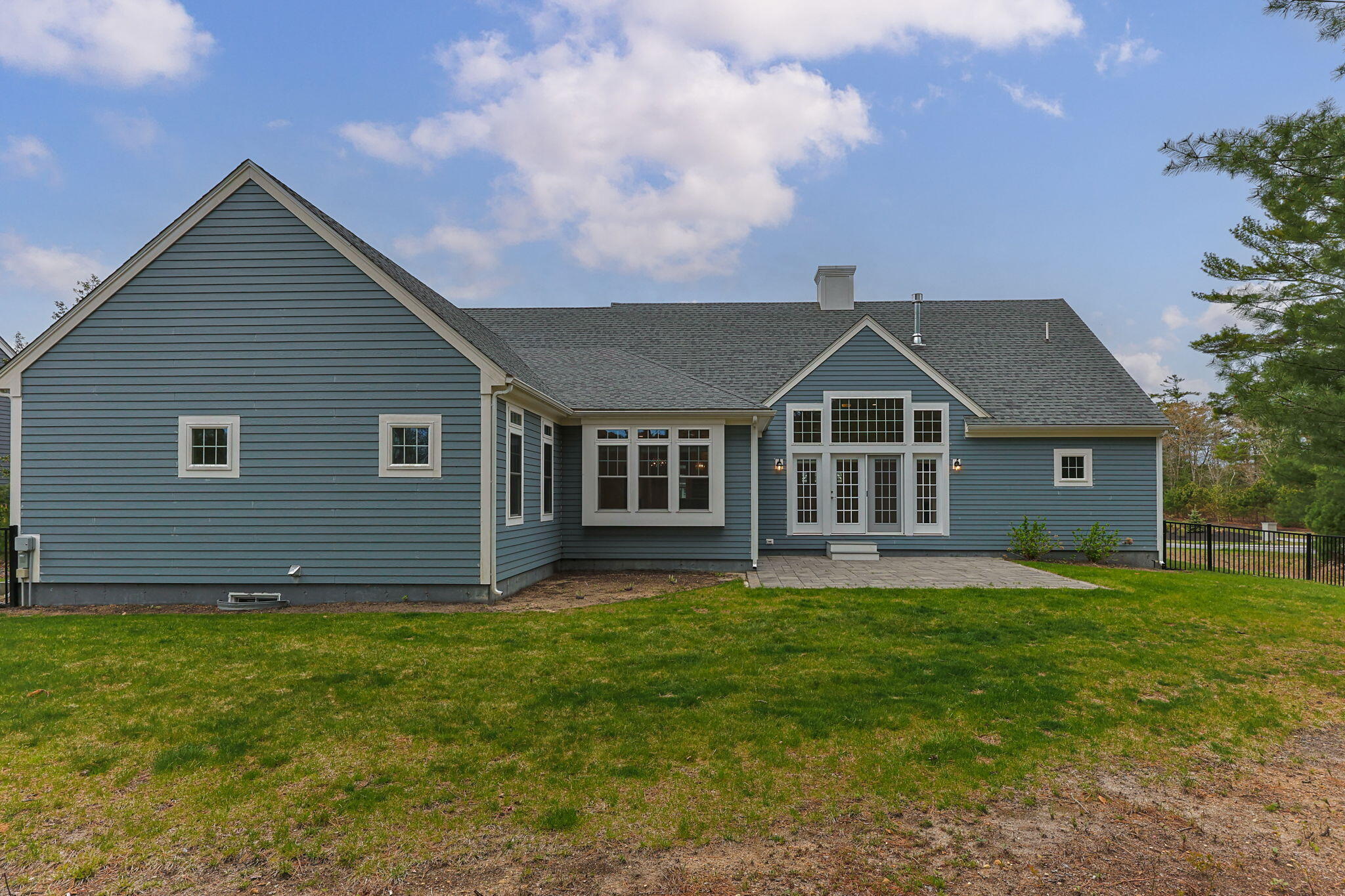 7 Nicklaus Way Mashpee, MA 02649 - Photo 37 of 45 a front view of house with yard and green space