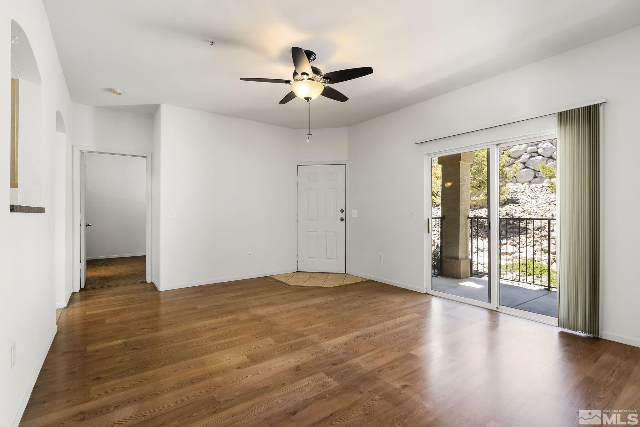 6850 Sharlands Avenue, Unit AD1185 Reno, NV 89523 - Photo 5 of 28 Photo 5