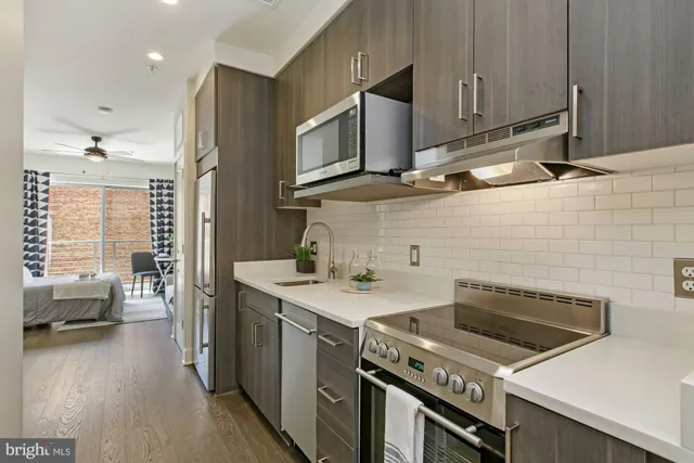 $270,000 | 2550 17th Street Northwest, Unit 302, Washington, DC 20009