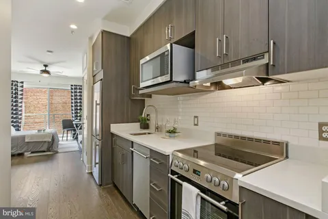 $270,000 | 2550 17th Street Northwest, Unit 302, Washington, DC 20009