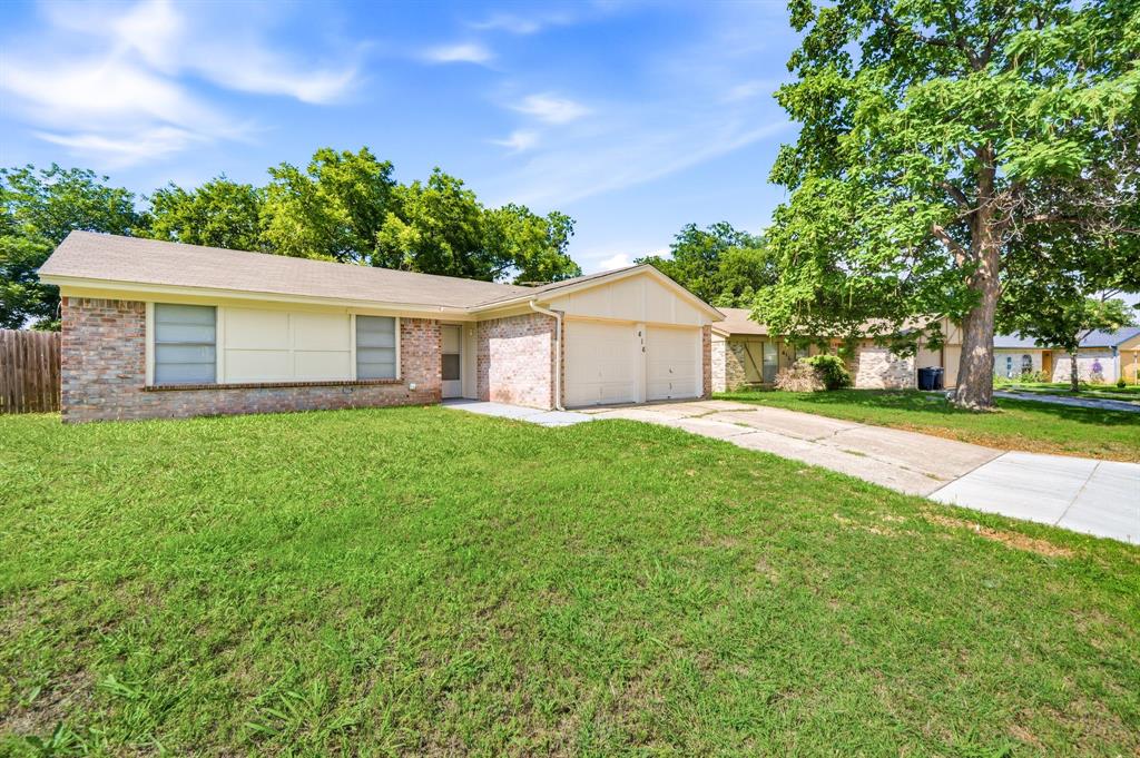 616 Reveille Road Fort Worth, TX 76108 - Photo 2 of 26
