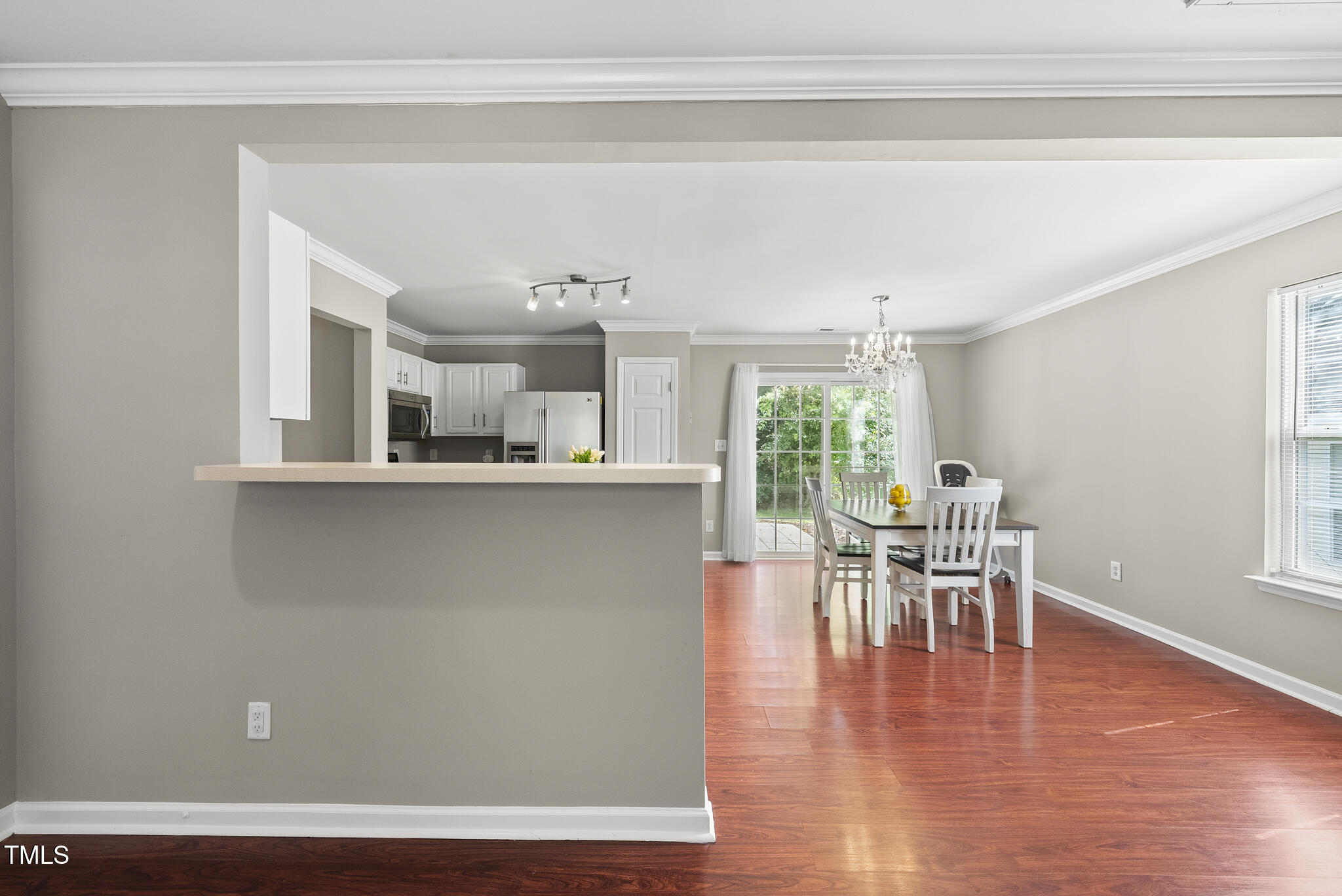 4809 Silverdene Street Raleigh, NC 27616 - Photo 8 of 33 dining