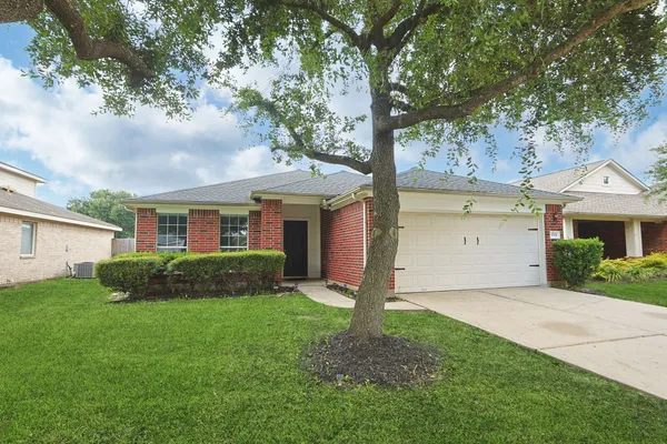$2,200 | 9318 Castlegap Drive, Spring, TX 77379