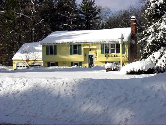 5 Dumbarton Oaks Road Stratham, NH 03885 - Photo 1 of 5