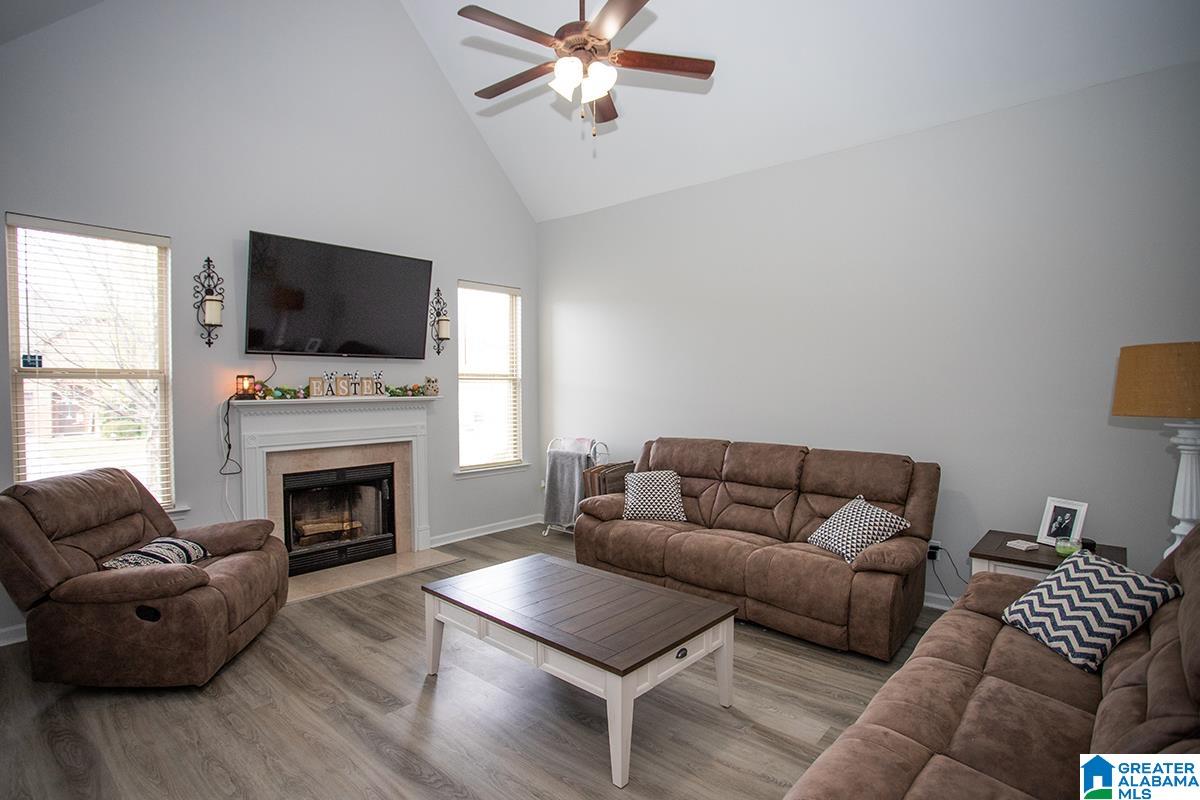 1017 Valhalla Way Calera, AL 35040 - Photo 8 of 22