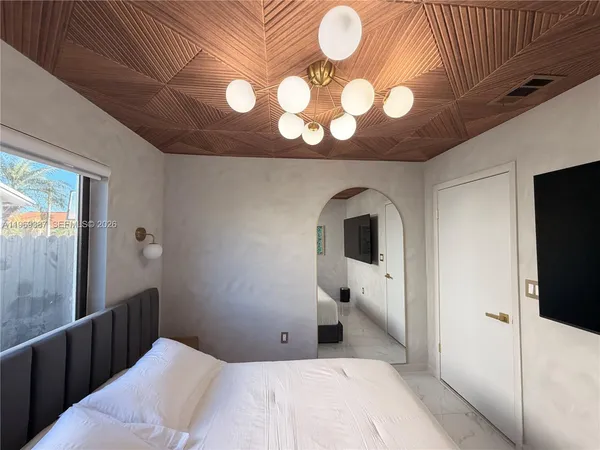 $5,900 | 14617 Southwest 167th Terrace, Miami, FL 33177