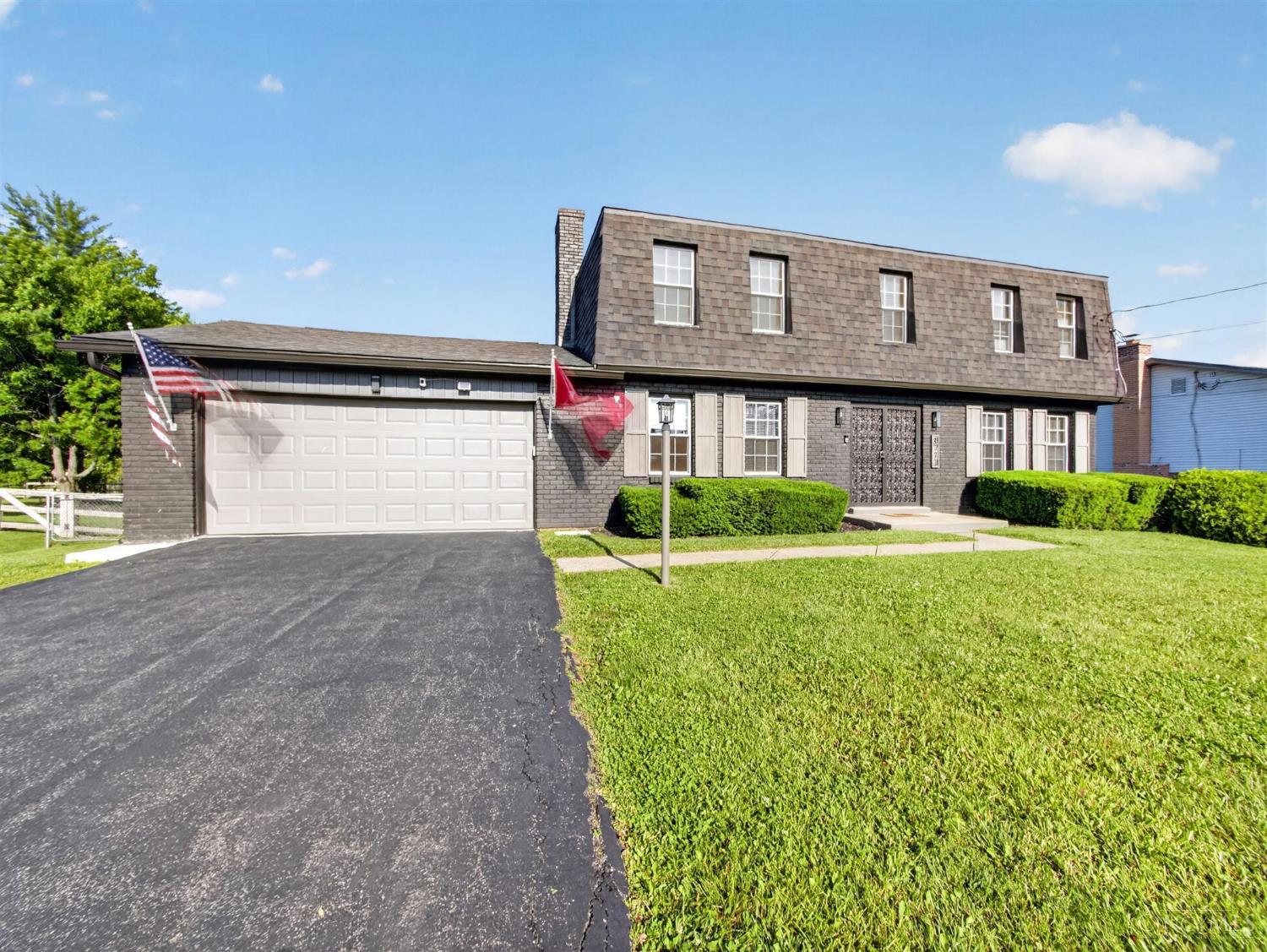 8713 Cox Road West Chester, OH 45069 - Photo 4 of 49