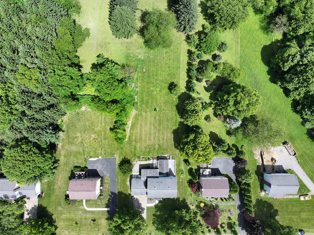 1373 Magee Road Sewickley, PA 15143 - Photo 6 of 50