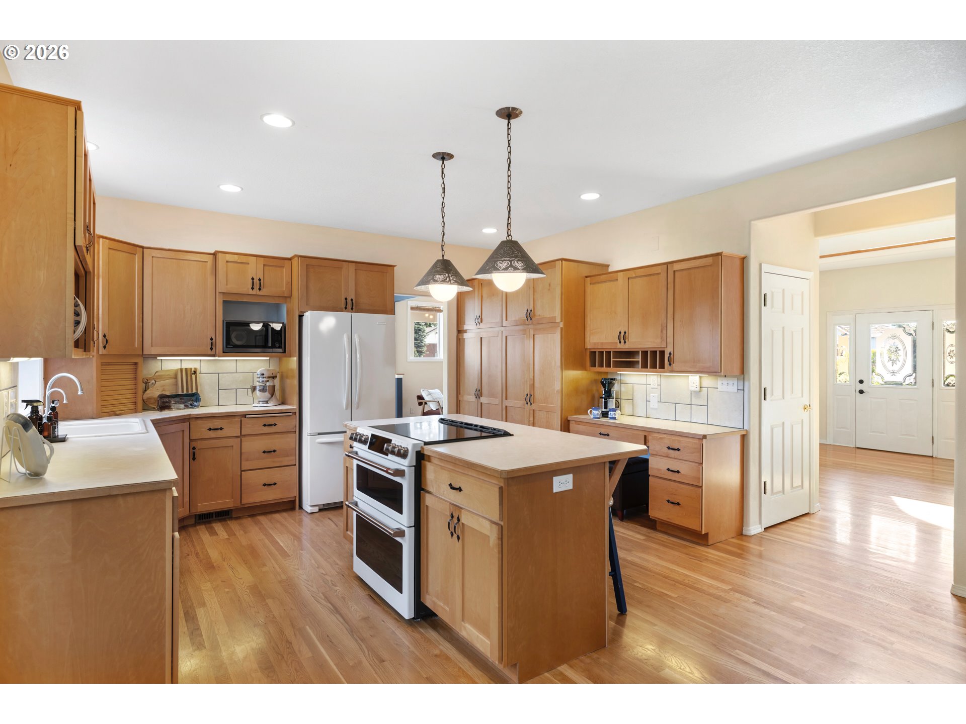 1506 Northwest Beech Street Camas, WA 98607 - Photo 13 of 48