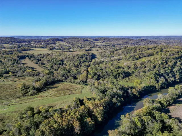 $1,595,000 | 3200 Williamsport Pike, Williamsport, TN 38487