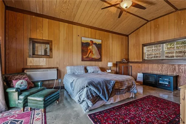 $4,990,000 | 770 East 1300th Road, Lawrence, KS 66046