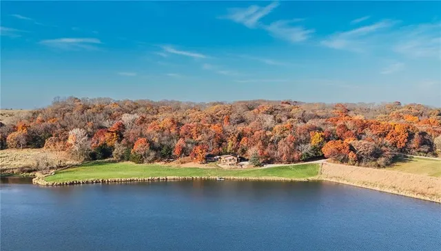 $4,990,000 | 770 East 1300th Road, Lawrence, KS 66046