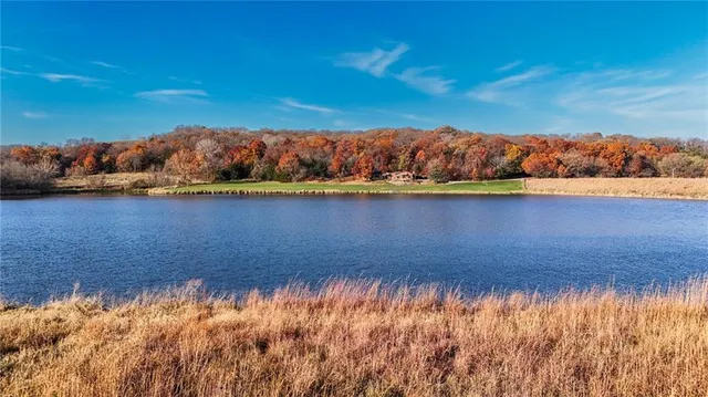 $4,990,000 | 770 East 1300th Road, Lawrence, KS 66046