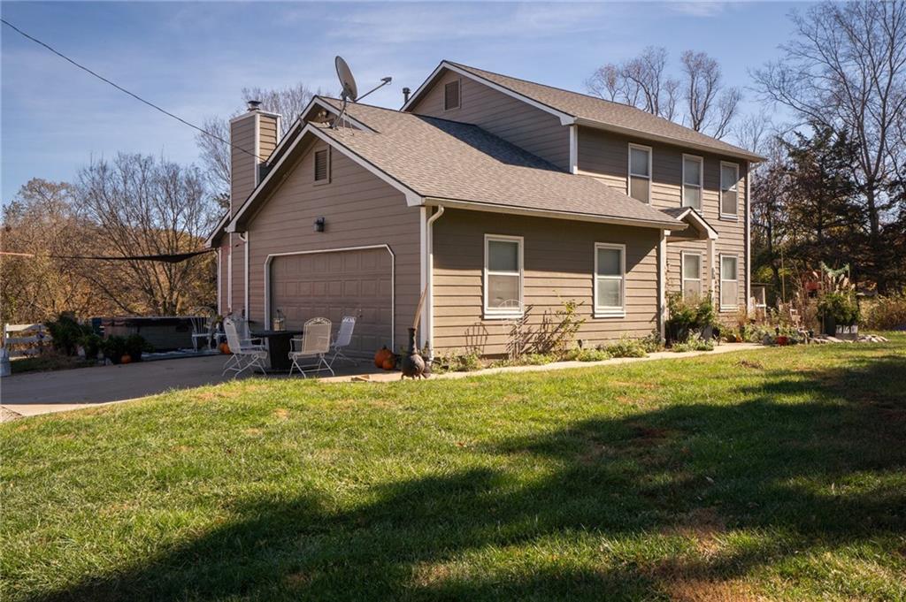 770 East 1300th Road Lawrence, KS 66046 - Photo 40 of 63