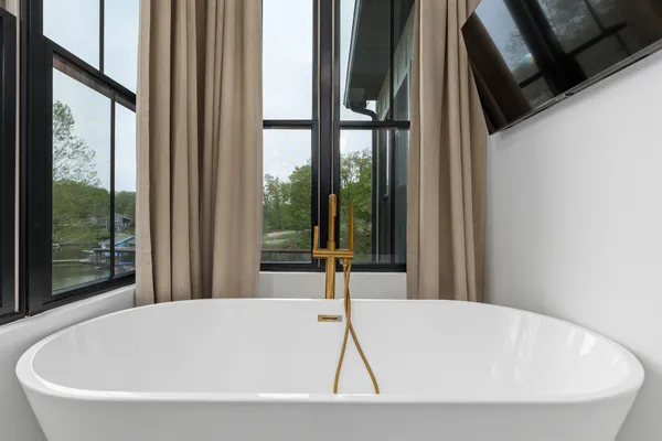 $1,625,000 | 10028 Pineridge Road, Effingham, IL 62401