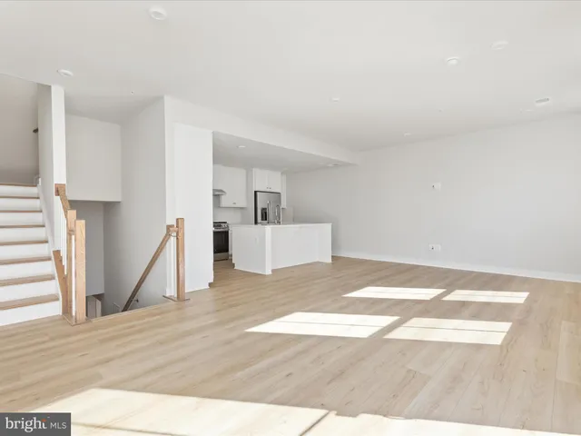 $3,350 | 14439 Albemarle Point Place, Chantilly, VA 20151