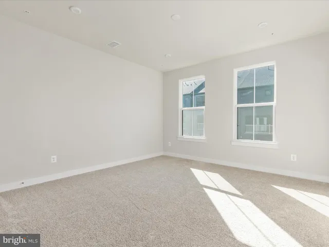 $3,350 | 14439 Albemarle Point Place, Chantilly, VA 20151