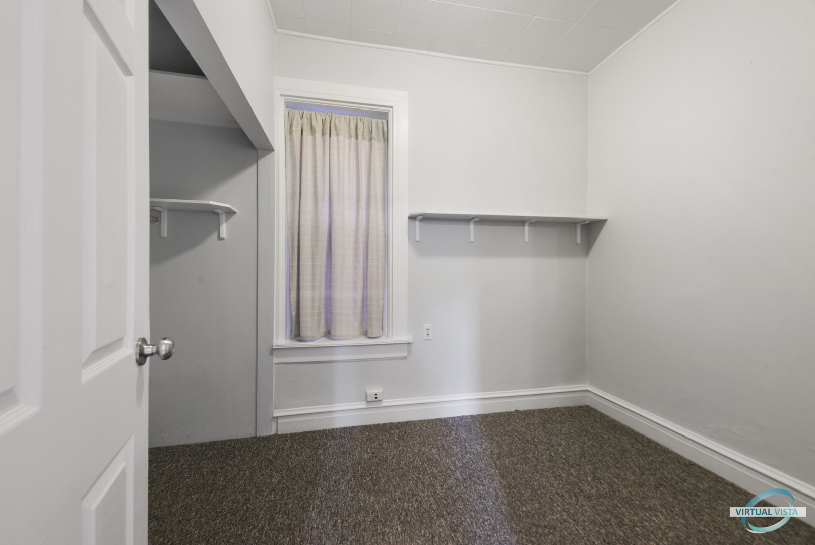 3510 South Union Avenue, Unit 1 Chicago, IL 60609 - Photo 13 of 18 a view of an empty room