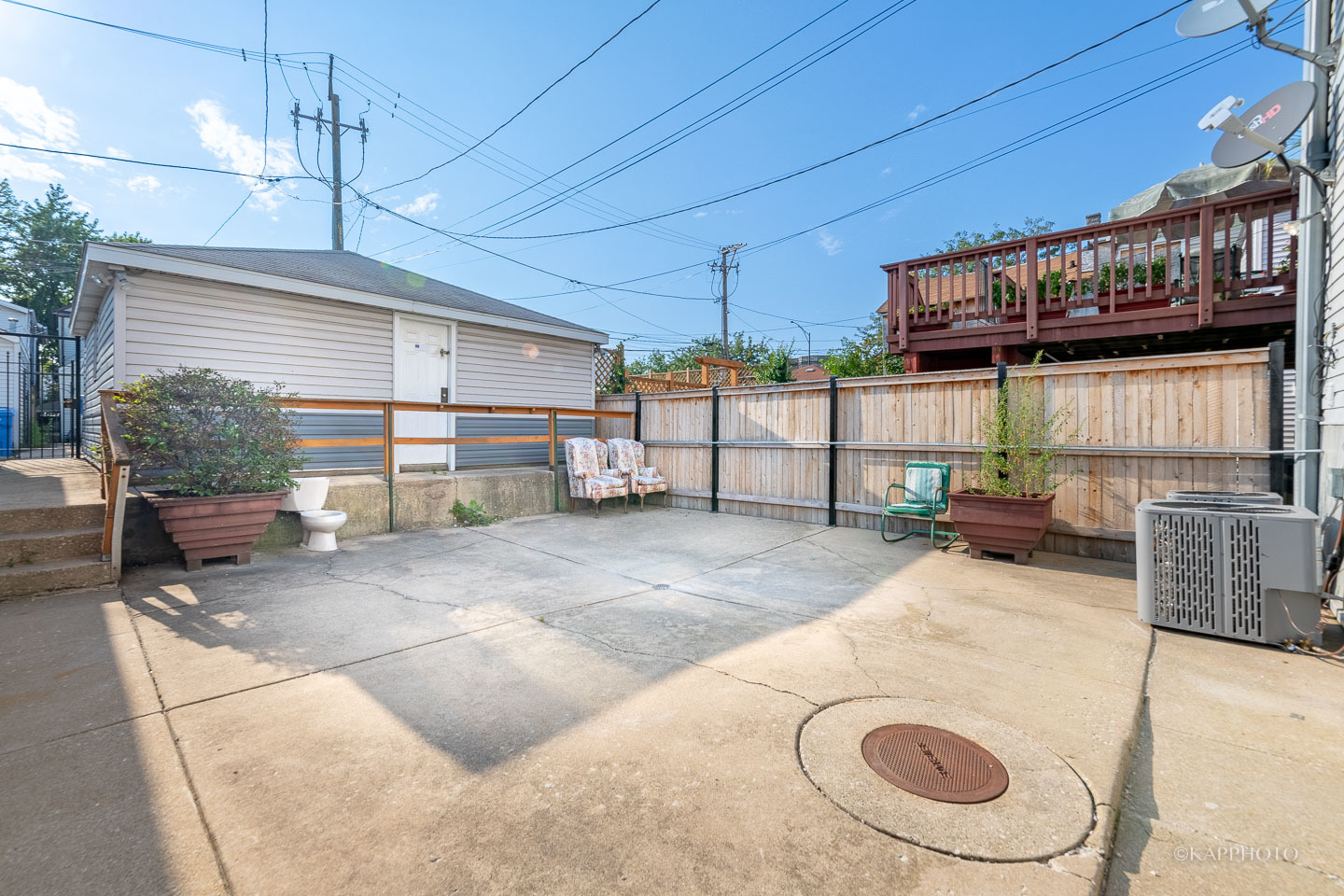 3510 South Union Avenue, Unit 1 Chicago, IL 60609 - Photo 18 of 18 a view of a backyard