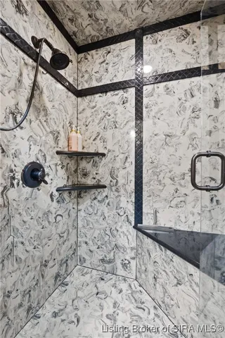 $950,000 | 691 Locust Road, Carrollton, KY 40045