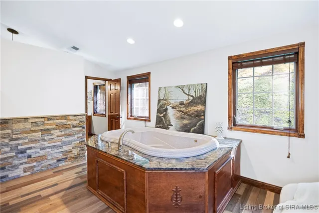 $950,000 | 691 Locust Road, Carrollton, KY 40045