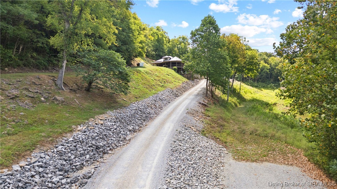 691 Locust Road Carrollton, KY 40045 - Photo 5 of 82 View from street to home