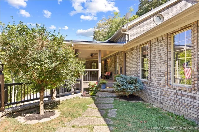 $950,000 | 691 Locust Road, Carrollton, KY 40045