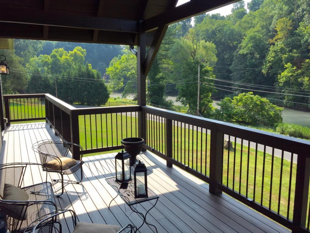 1573 Riverside Road Bluff City, TN 37618 - Photo 12 of 36 Photo 12