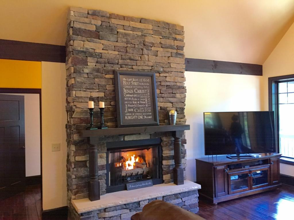 1573 Riverside Road Bluff City, TN 37618 - Photo 19 of 36 Photo 19