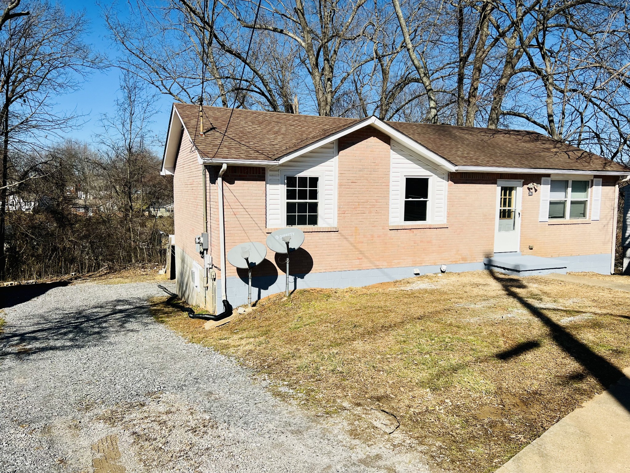 261 Raintree Drive Clarksville, TN 37042 - Photo 2 of 20 Gallery Image 2