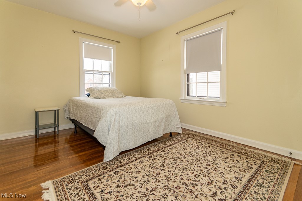 2482 Saybrook Road Cleveland, OH 44118 - Photo 27 of 46 Bedroom 3