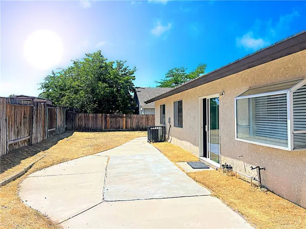 $3,125 | 2826 San Ramon Drive, Lancaster, CA 93535
