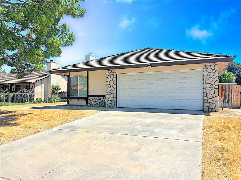 2826 San Ramon Drive Lancaster, CA 93535 - Photo 7 of 48