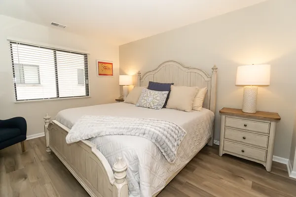 $299,000 | 227 Elgin Avenue, Unit 3A, Forest Park, IL 60130