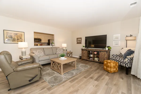 $299,000 | 227 Elgin Avenue, Unit 3A, Forest Park, IL 60130