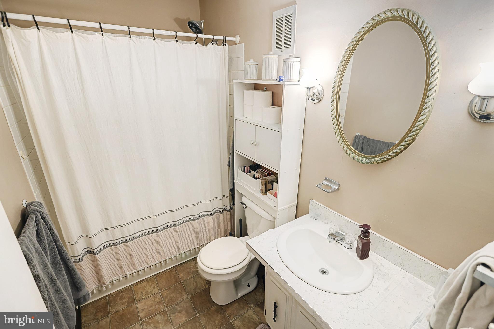 1607 Wogan Road York, PA 17404 - Photo 12 of 25