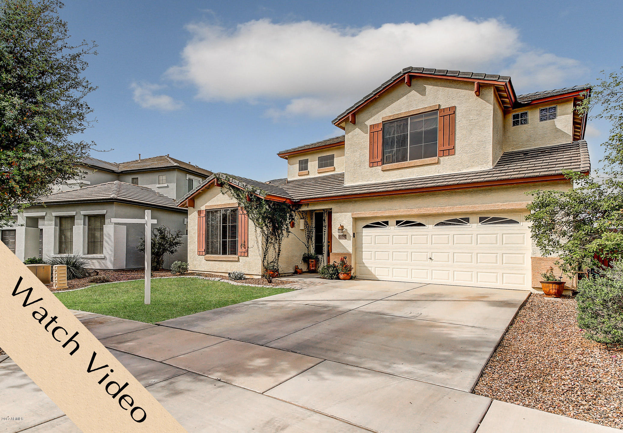 4290 South Splendor Place Gilbert, AZ 85297 - Photo 1 of 40 Video_4290 South Splendor Ct