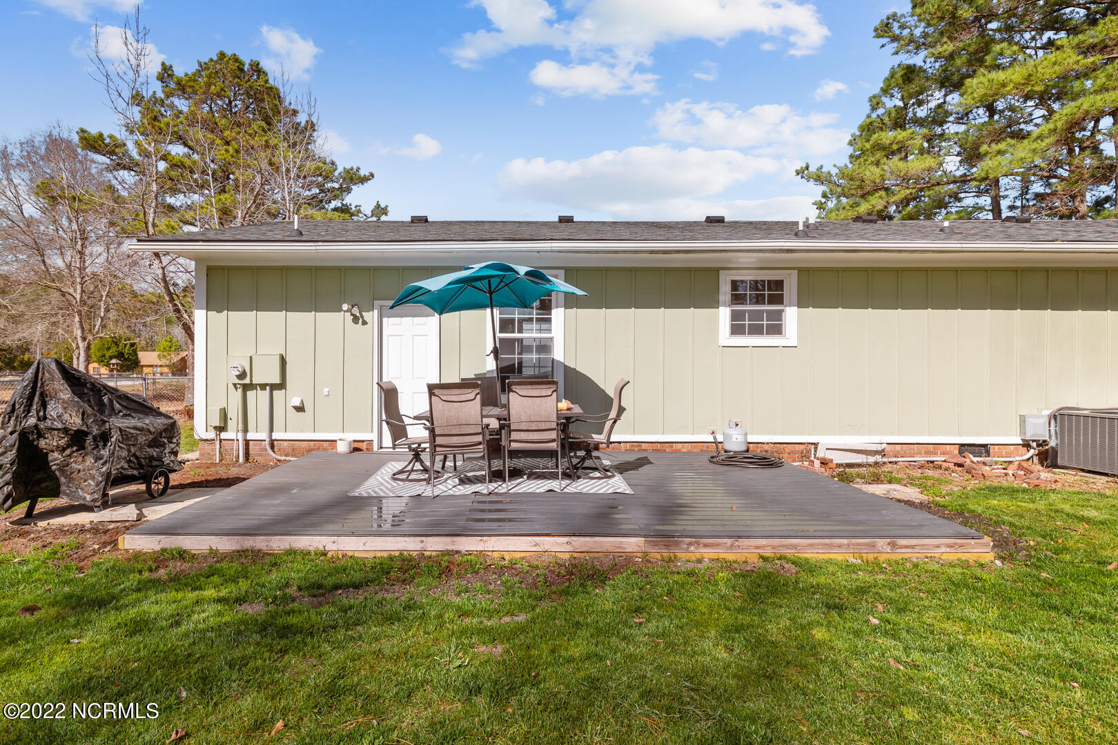 238 Sand Ridge Road Hubert, NC 28539 - Photo 23 of 28 25