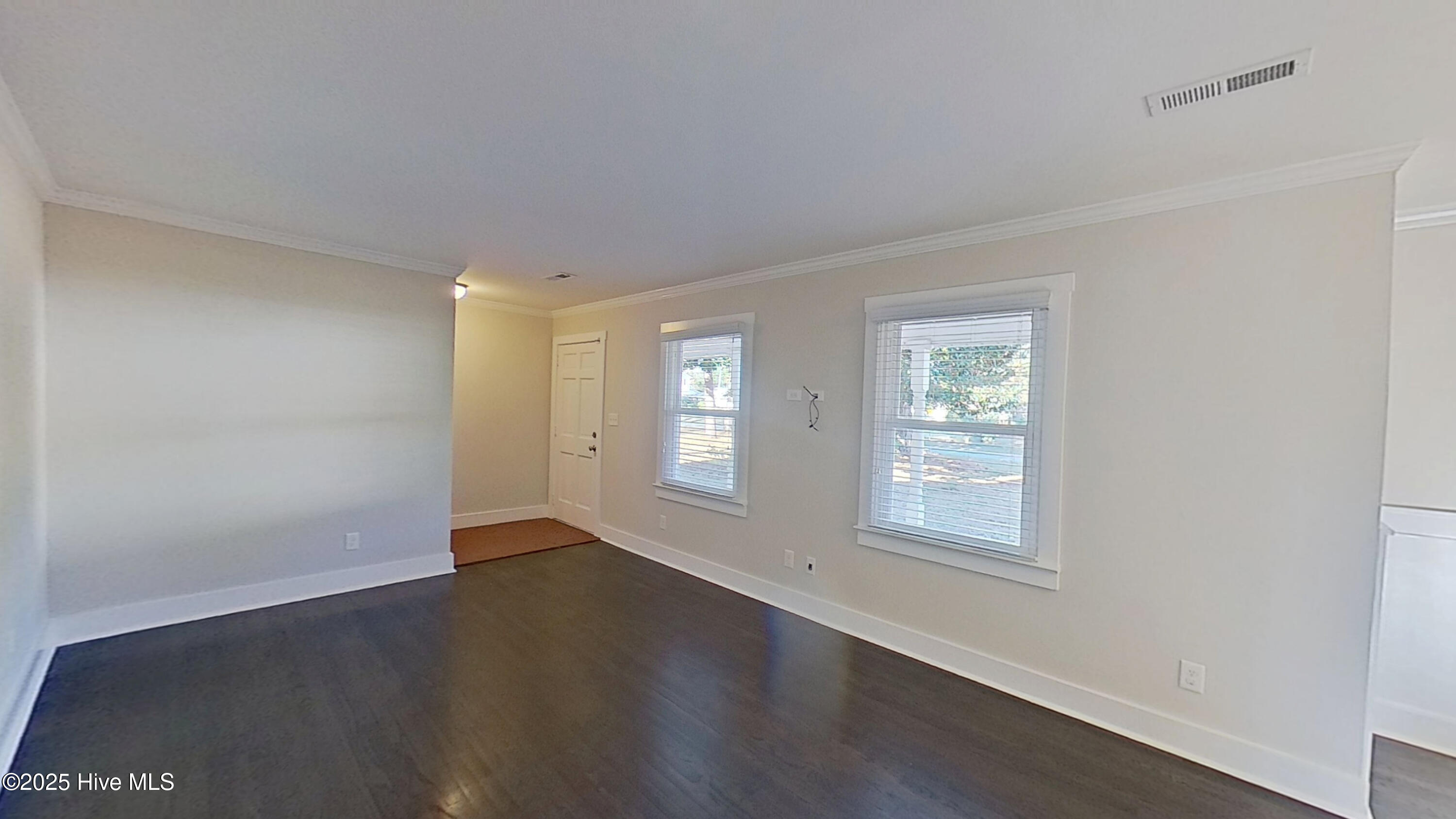 502 Brookforest Road Wilmington, NC 28409 - Photo 4 of 36 04- 502 Brookforest Rd