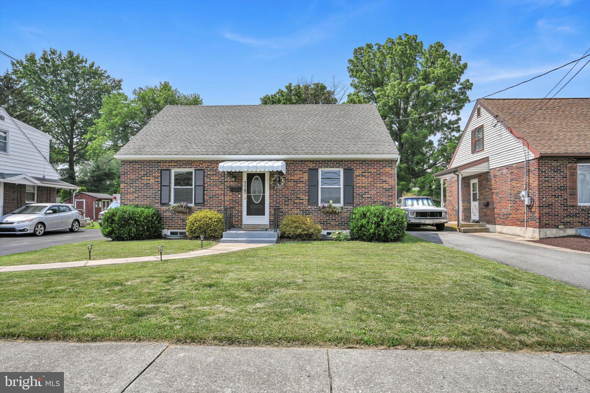 119 Old Mill Road Ephrata, PA 17522 - Photo 1 of 28 Gallery Image 1
