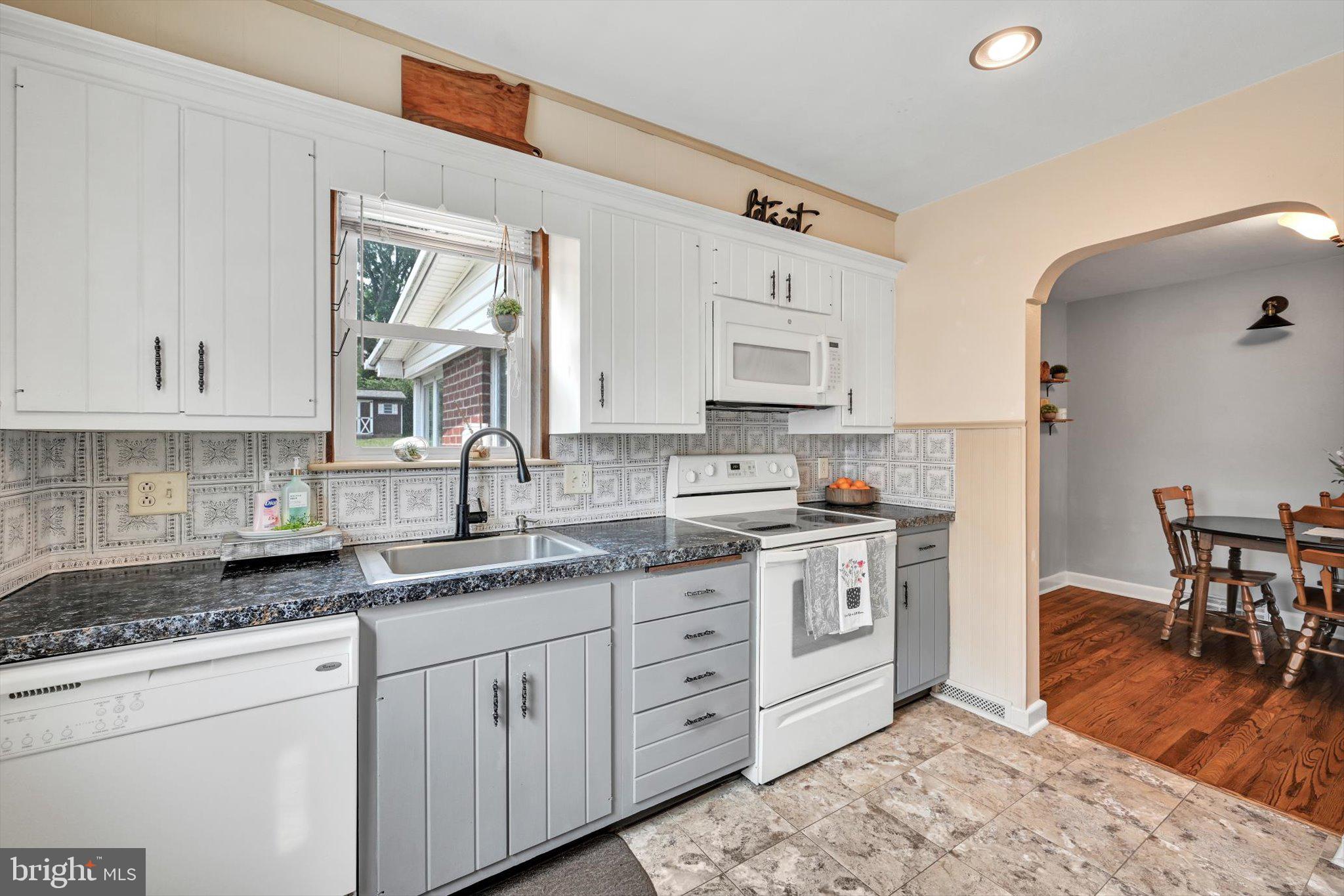 119 Old Mill Road Ephrata, PA 17522 - Photo 11 of 28 Gallery Image 11