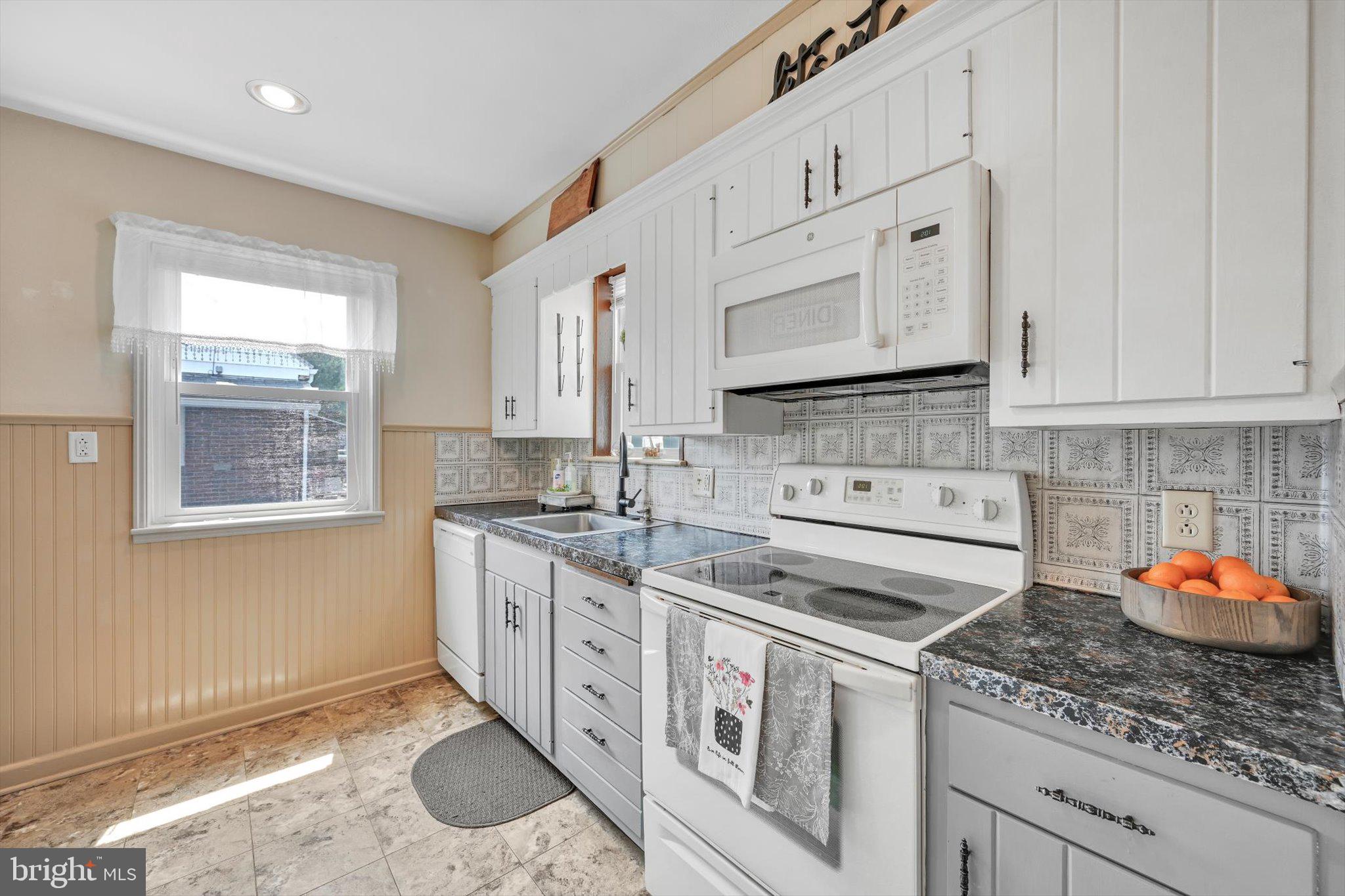 119 Old Mill Road Ephrata, PA 17522 - Photo 9 of 28 Gallery Image 9