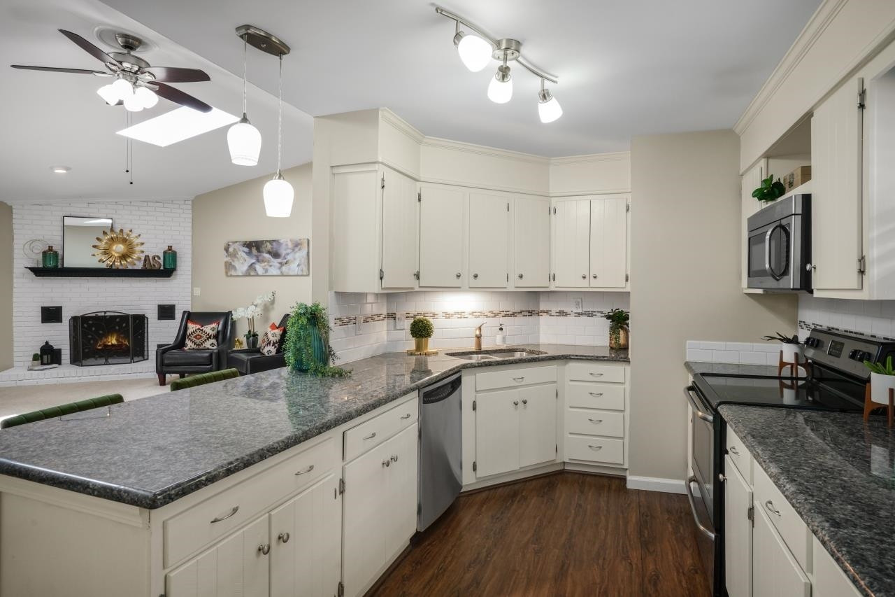 7016 Ray Road Raleigh, NC 27613 - Photo 5 of 26 Photo 5