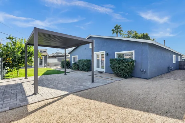 $4,950 | 3046 East Glenrosa Avenue, Phoenix, AZ 85016