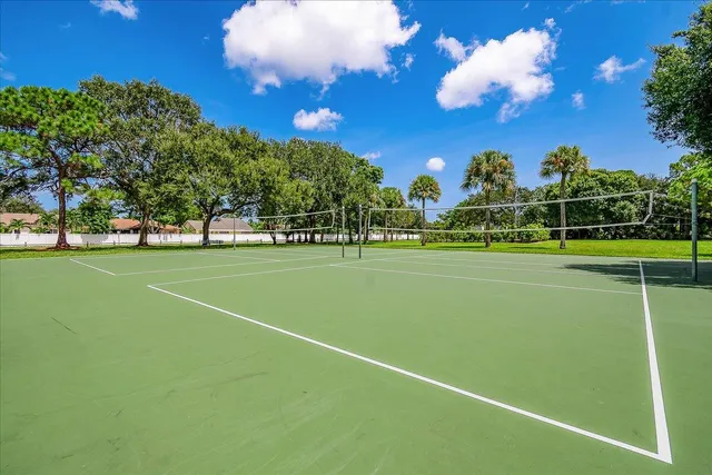 $390,000 | 404 Lakewood Court, Unit 3A, Jupiter, FL 33458