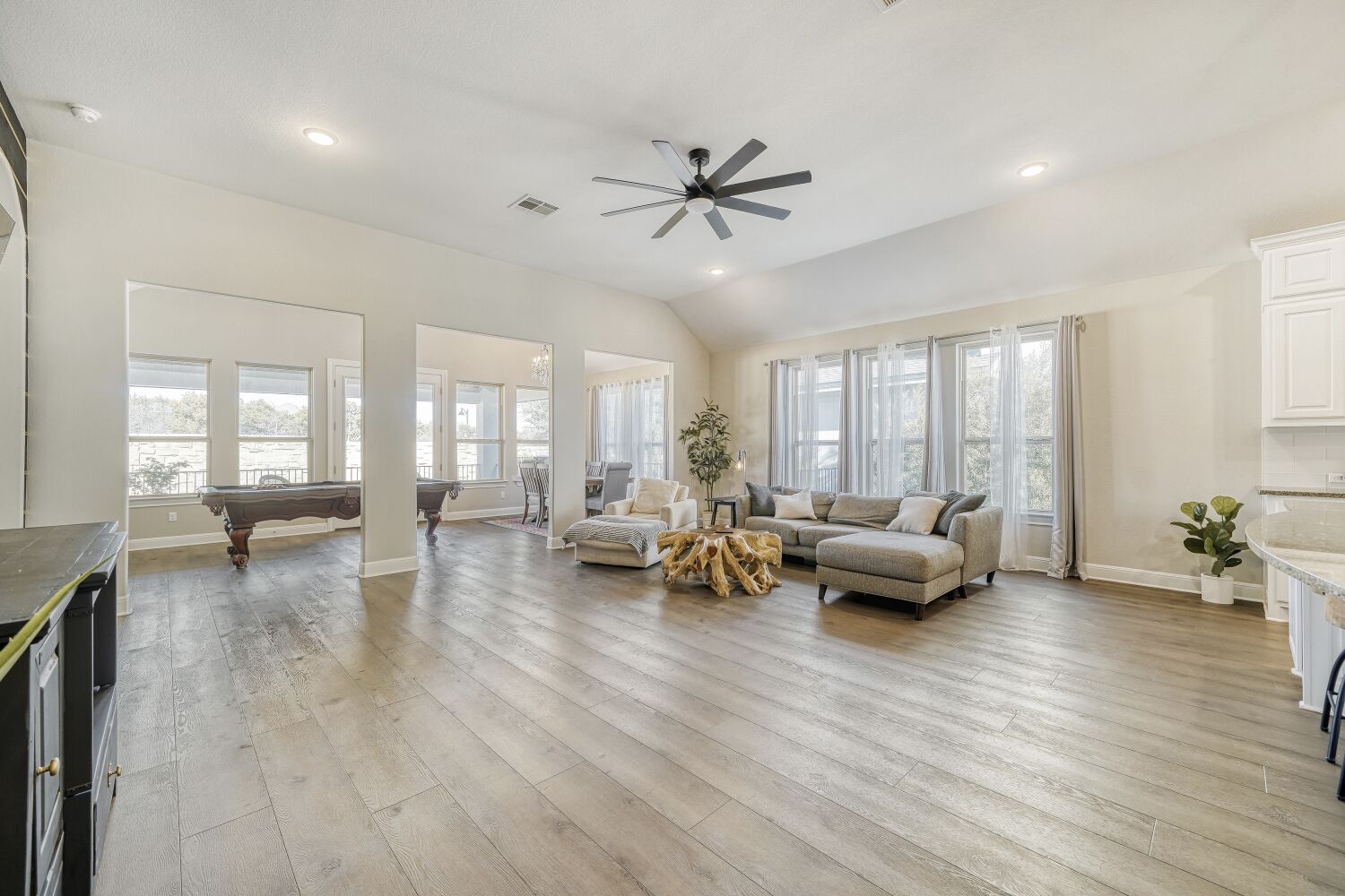 1820 Ficuzza Way Leander, TX 78641 - Photo 4 of 30