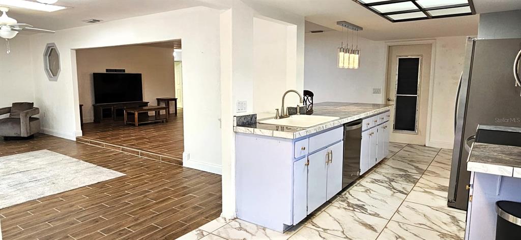 10728 Fallen Leaf Lane Port Richey, FL 34668 - Photo 17 of 48 Kitchen