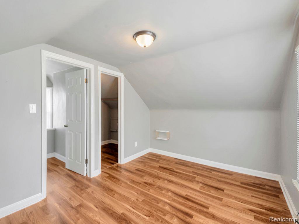 11155 Stark Road Livonia, MI 48150 - Photo 18 of 22